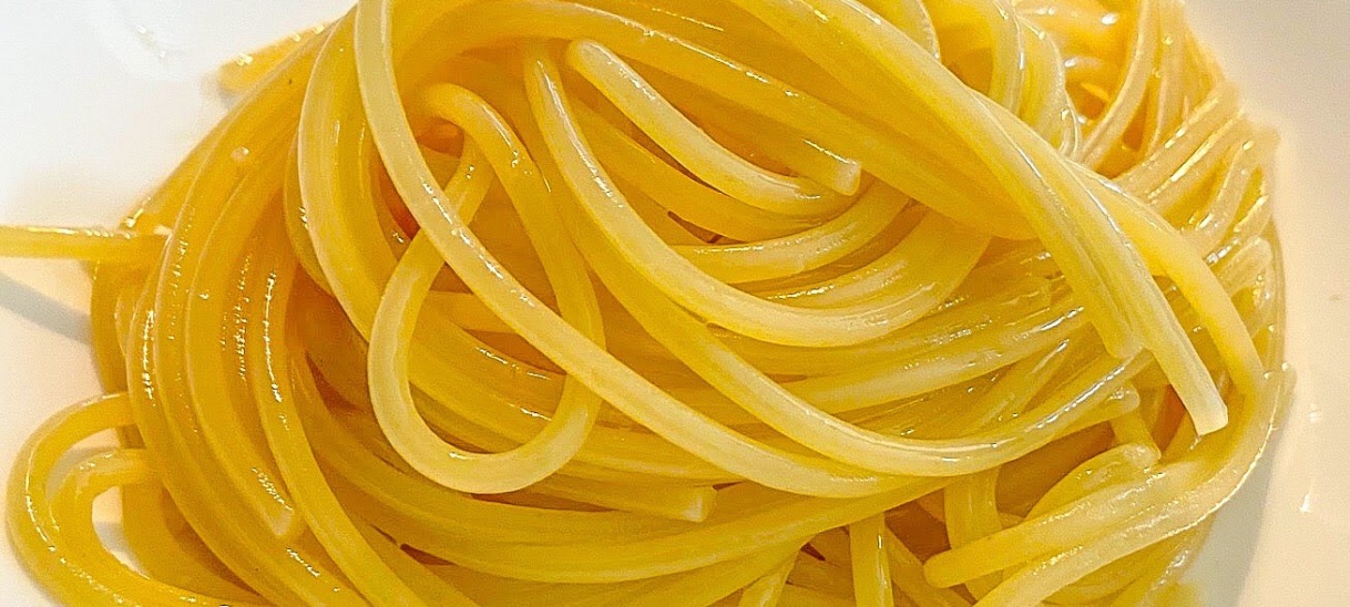 Pasta With Garlic and Oil